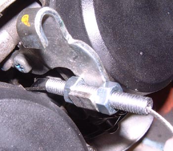 Throttle adjuster