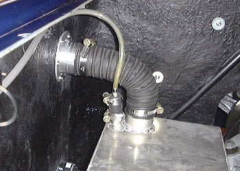 Fuel filler running very slightly downhill