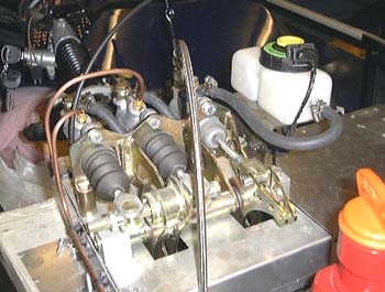 Brake fluid reservoir
