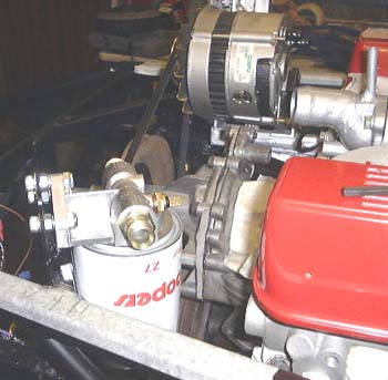 Mounted oil filter and temperature sensor